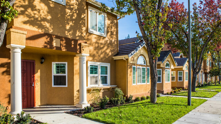 Mountain View Townhomes Exterior 4